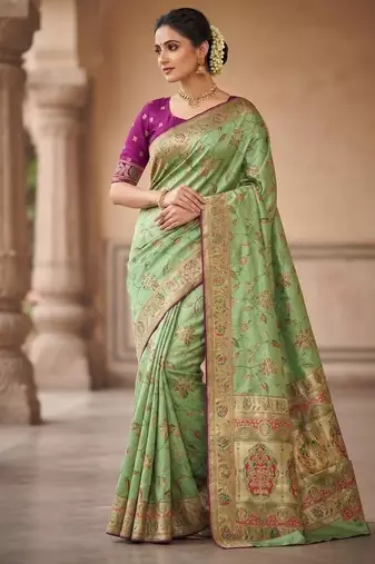 Parrot Green Color Jaqurad Weaving All Over Body Jaal With Border Naylon Dola Pashmina Silk Saree