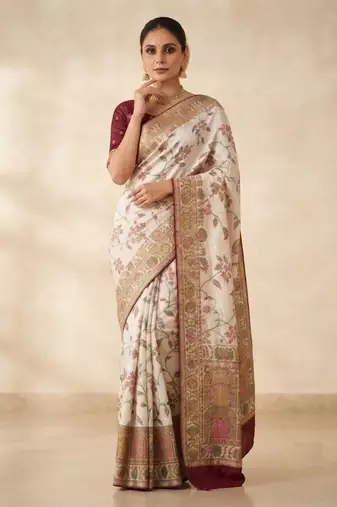 White Color Jaqurad Weaving All Over Body Jaal With Border Naylon Dola Pashmina Silk Saree