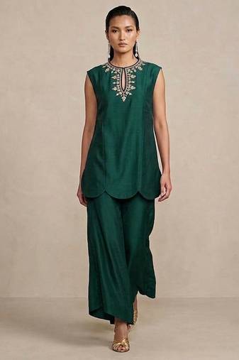 Emerald green embroidered raw silk co ord set