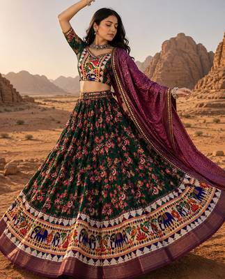 Green Floral Dola SilkBlend Patola Lehenga Choli with Gamthi Work Dupatta 3