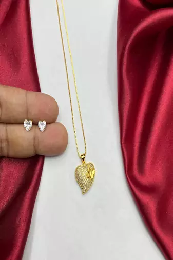 Gold Heart Pendant Necklace Stud Earring Set