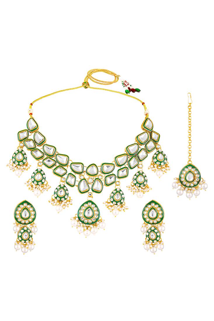 Green kundan & beads studded gold plated necklace earrings maangtikka ethnic jewellery set for women & girls
