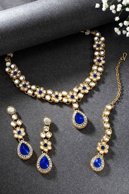 Gold plated kundan & blue crystals studded necklace earrings maangtikka set ethnic jewellery for women 2