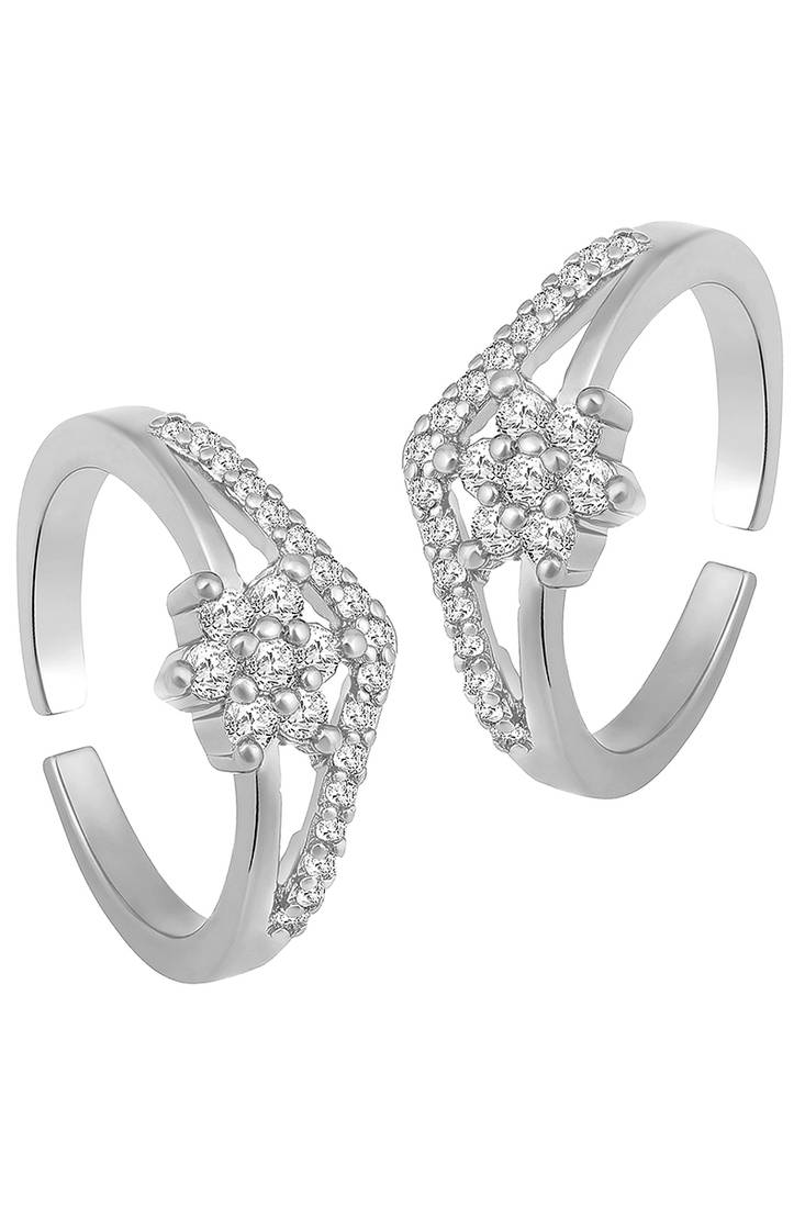 Silver plated cubic zirconia studded adjustable toe ring stylish bichiya fancy regular jewellery gift for women