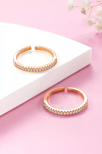 Rose gold plated cubic zirconia studded adjustable toe ring stylish bichiya daily regular fancy jewellery for women