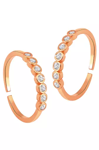 Cubic zirconia studded rose gold plated adjustable toe ring fancy bichiya daily regular jewellery for women