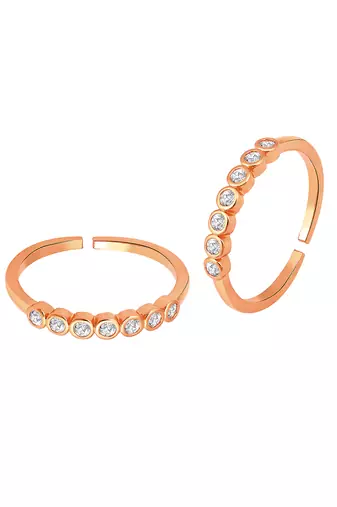 Cubic zirconia studded rose gold plated adjustable toe ring fancy bichiya daily regular jewellery for women