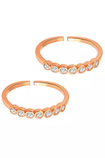 Cubic zirconia studded rose gold plated adjustable toe ring fancy bichiya daily regular jewellery for women