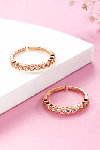 Cubic zirconia studded rose gold plated adjustable toe ring fancy bichiya daily regular stylish jewellery for women