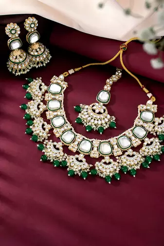 Green kundan & beads studded choker necklace maangtikka & jhumki earrings ethnic jewellery set for women & girls