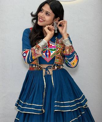 Elegant Blue Navratri Special Lehenga Choli 4