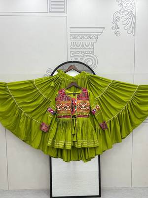 Parrot Green Pure Cotton Mirror Gamthi Work Lehenga Choli 5