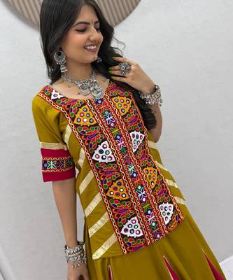 Green Cotton Navratri Special Lehenga Choli 4