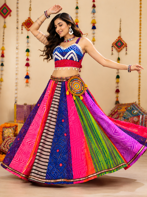 Multicolor Georgette Bandhani Navratri Chaniya Choli Set With Mobile Batwa 1