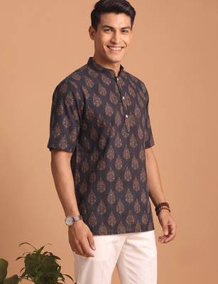 Multicolor printed cotton blend half sleeves short kurta for men 3