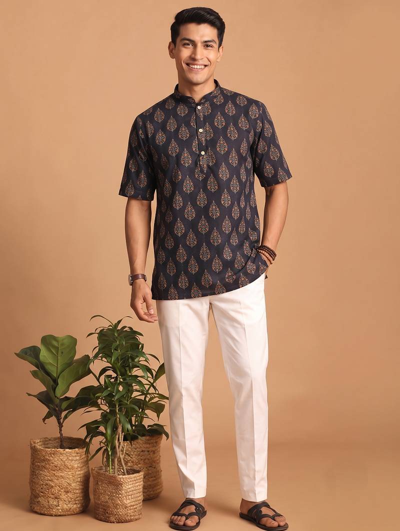 Multicolor printed cotton blend half sleeves short kurta for men