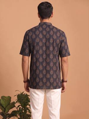 Multicolor printed cotton blend half sleeves short kurta for men 5