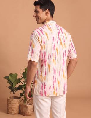 Multicolor printed cotton blend half sleeves short kurta for men 5