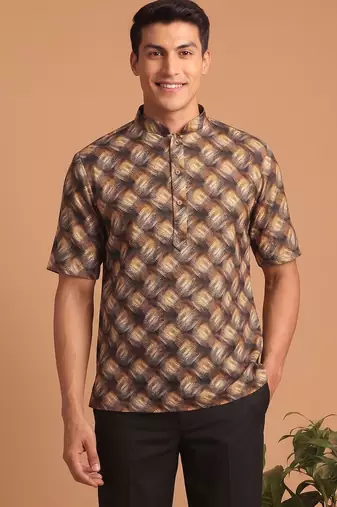 Multicolor printed cotton blend half sleeves short kurta for men