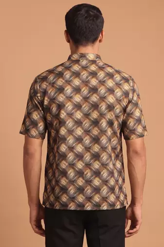 Multicolor printed cotton blend half sleeves short kurta for men