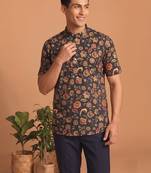Multicolor printed cotton blend half sleeves short kurta for men