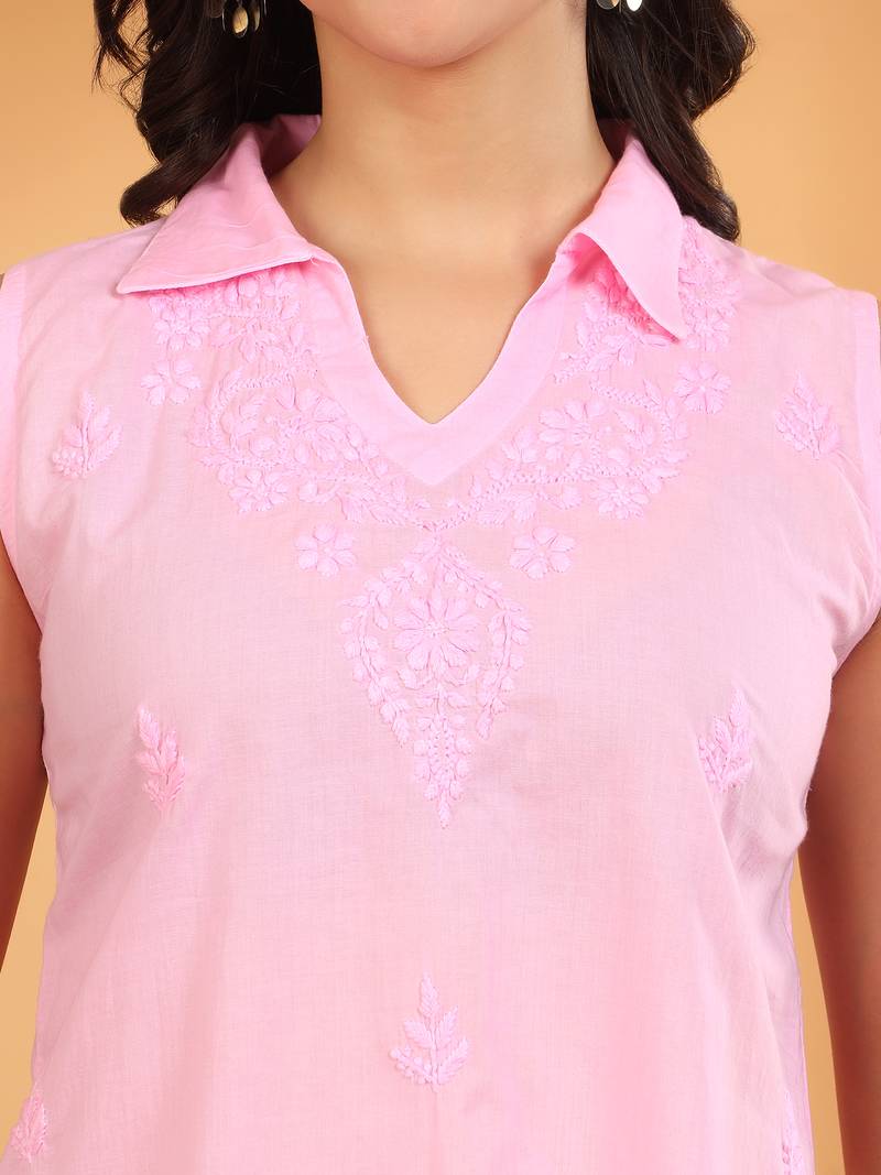 Women pink ethnic motifs embroidered chikankari sleevless pure cotton short kurtis
