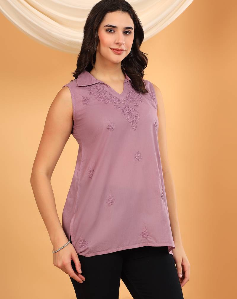 Women mauve floral motifs embroidered chikankari sleeveless pure cotton short kurtis
