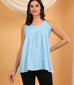 Women blue ethnic motifs embroidered chikankari cotton short strap kurti