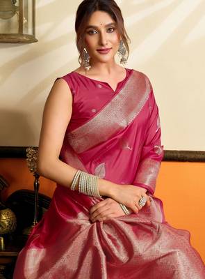 Rani pink premium soft silkblend saree with tassels & blouse piece 3