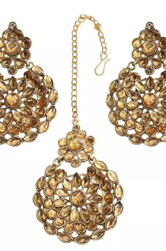 Golden round motif stone studded earrings with maang tikka set for women