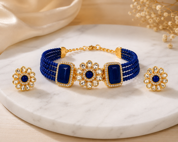 Blue beaded kundan choker necklace set with stud earrings 1