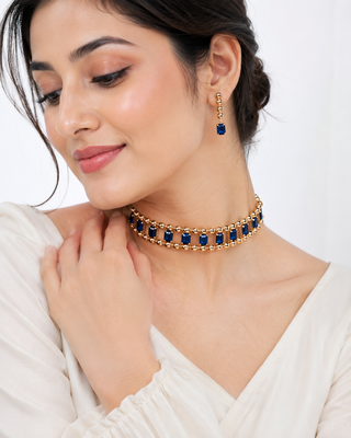 Gold-tone blue crystal choker necklace and earrings set 2