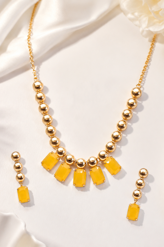 Gold-toned yellow stone necklace and earrings jewellery set