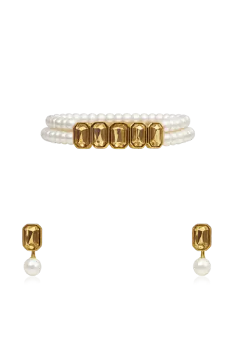 Pearl choker necklace and earrings set with amber crystal