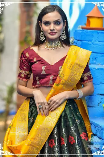 Green Embroidered Banarasi Silk Blend Semi Stitched Lehenga Choli