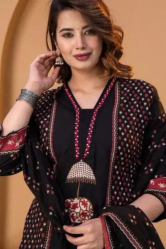 Cotton cambric printed straight kurti-pant-dupatta set