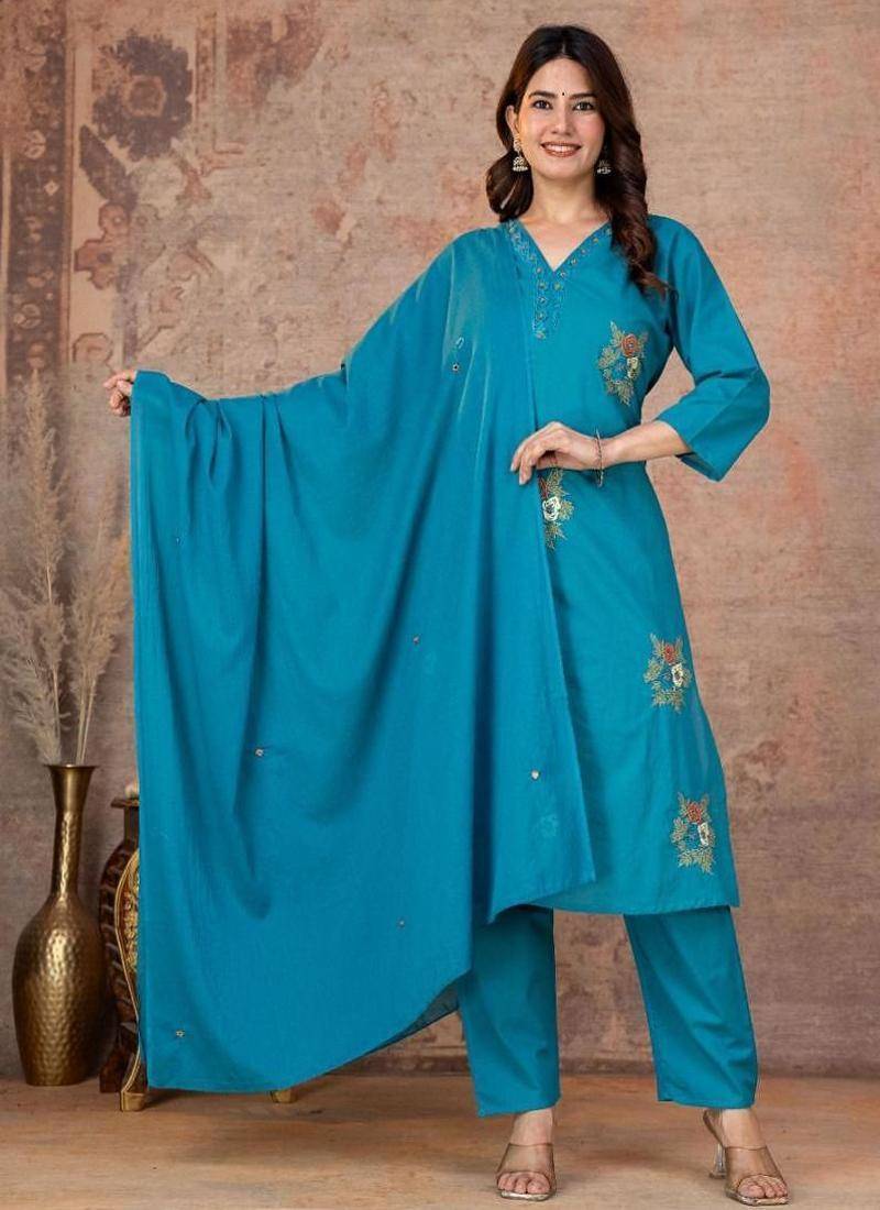 Cotton cambric straight kurti-pant-dupatta set