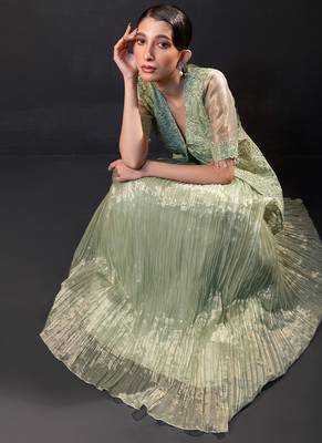 Pista green embroidered tissue co ord set 5