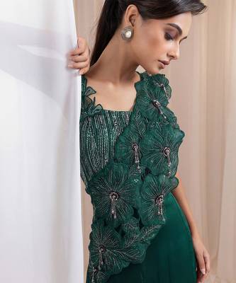 Emerald green embroidered silk organza co ord set 3