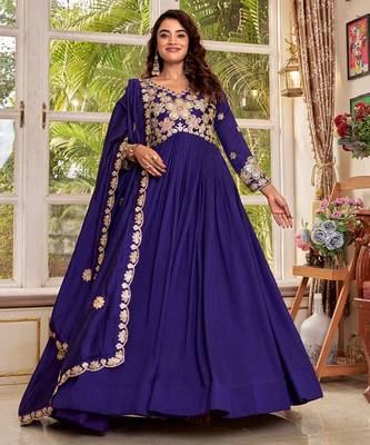 Purple silk blend embroidered flared gown set 2