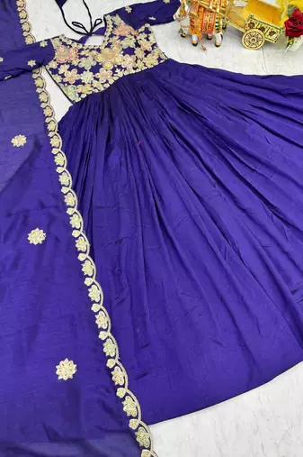 Purple silk blend embroidered flared gown set