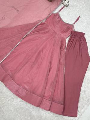 Pink silk blend plain anarkali set 4