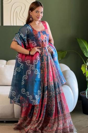 Multicolor organza printed flared gown set