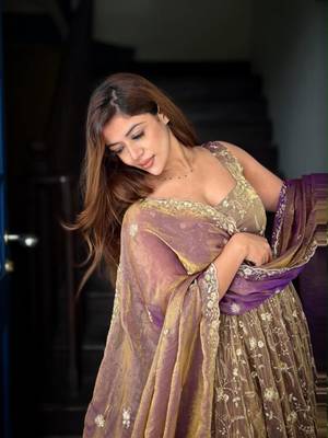 Champagne silk blend embroidered flared gown set 3