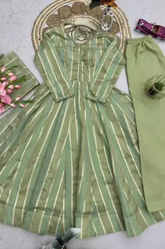 Green viscose weaved flared gown set