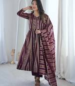 Plum viscose weaved flared gown set