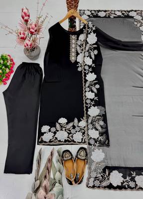 Black faux georgette embroidered kurta set 4