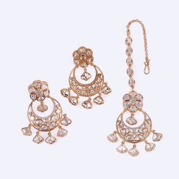 delightful oval shape uncut kundan stone 18 kt gold plated brass choker jewellery set for women 3