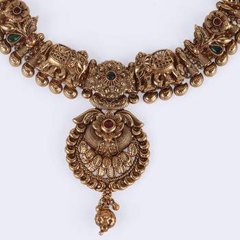 Traditional leaf flower and elephant shape gold plated choker necklace set for women 3