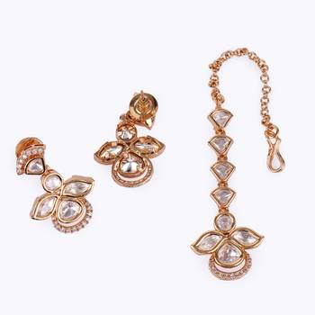 elegant leaf design uncut kundan stone 18 kt gold plated brass choker jewellery set for women 3